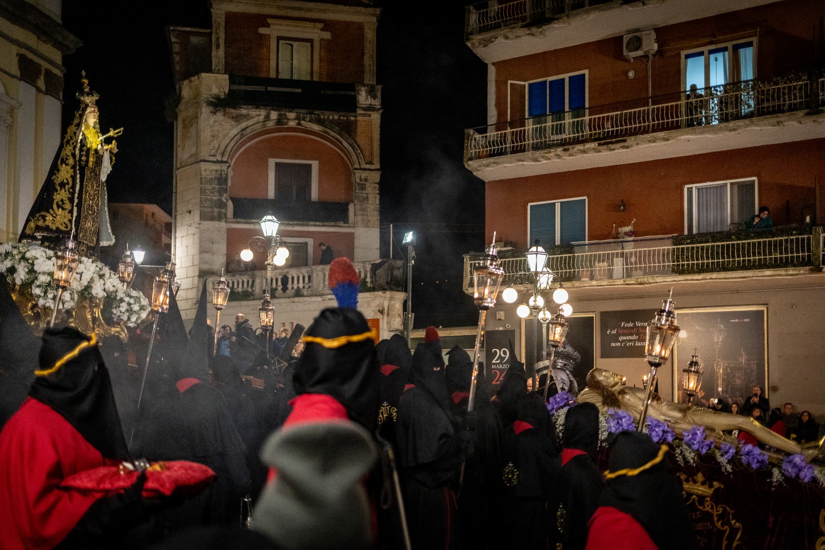 processione nera Arciconfraternita del Gonfalone Sant'Agnello